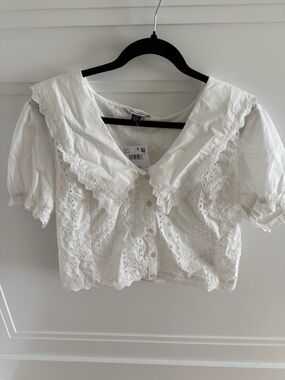 American Eagle Outfitters White Eyelet Button-Up Peasant Top